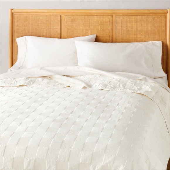 NWT Full/Queen Checkerboard Stitch Quilt
Cream - Hearth & Hand with Magnolia - Picture 1 of 5